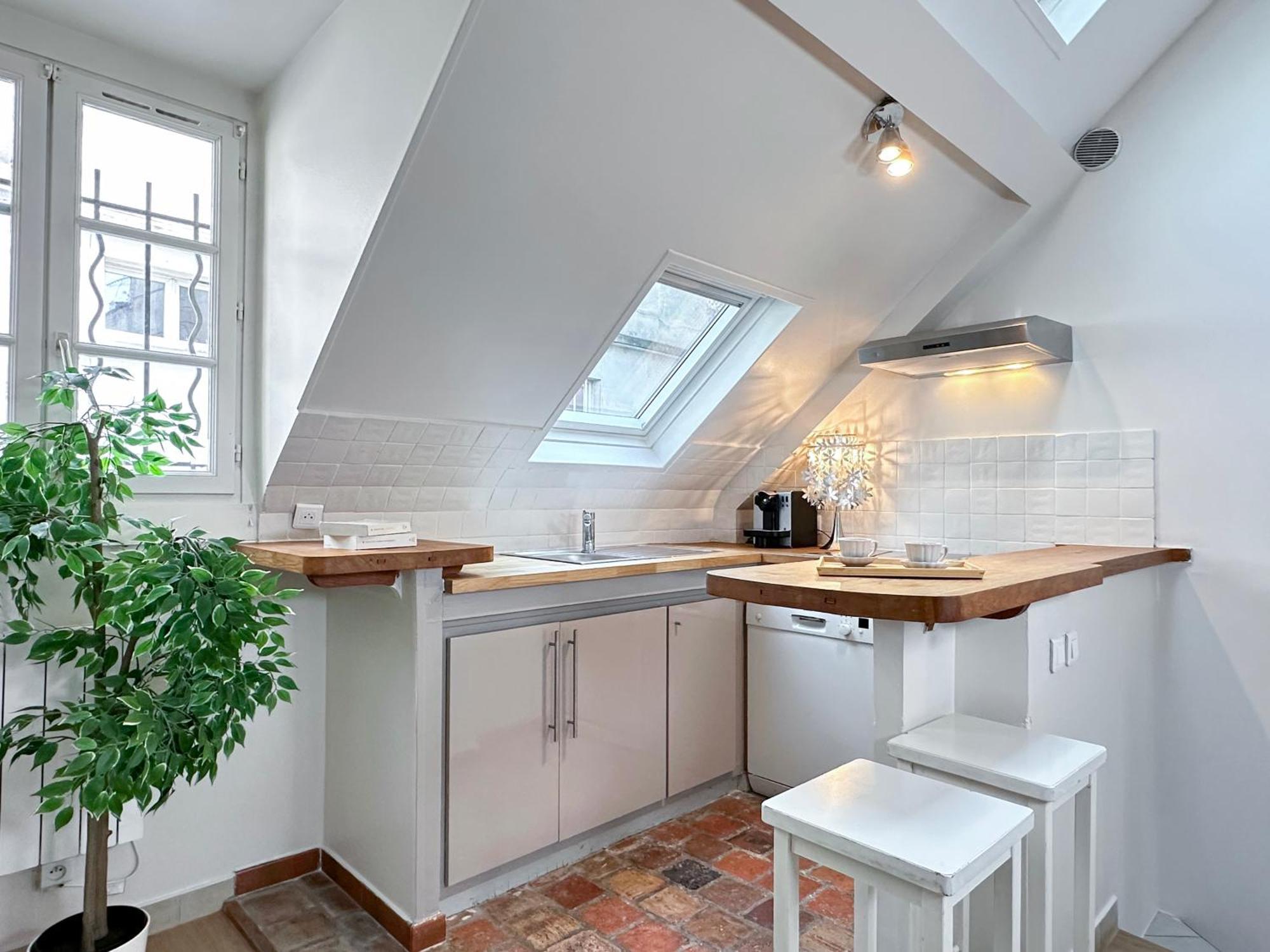 Unique & Beautiful Duplex In Saint-Germain Apartment Paris Exterior photo